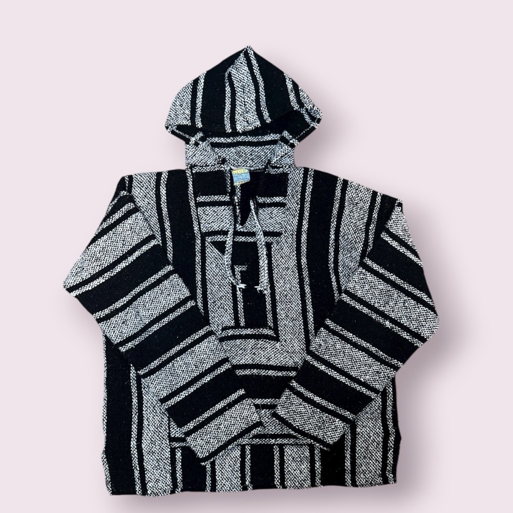 Handmade in Mexico Baja Hoodie – Unisex Size L (Black & White)